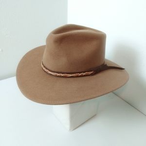 Montana Tan Men's Hat Style Indiana Genuine Wool Felt Men's Size Oval
